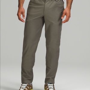 Lululemon ABC Slim 32”L